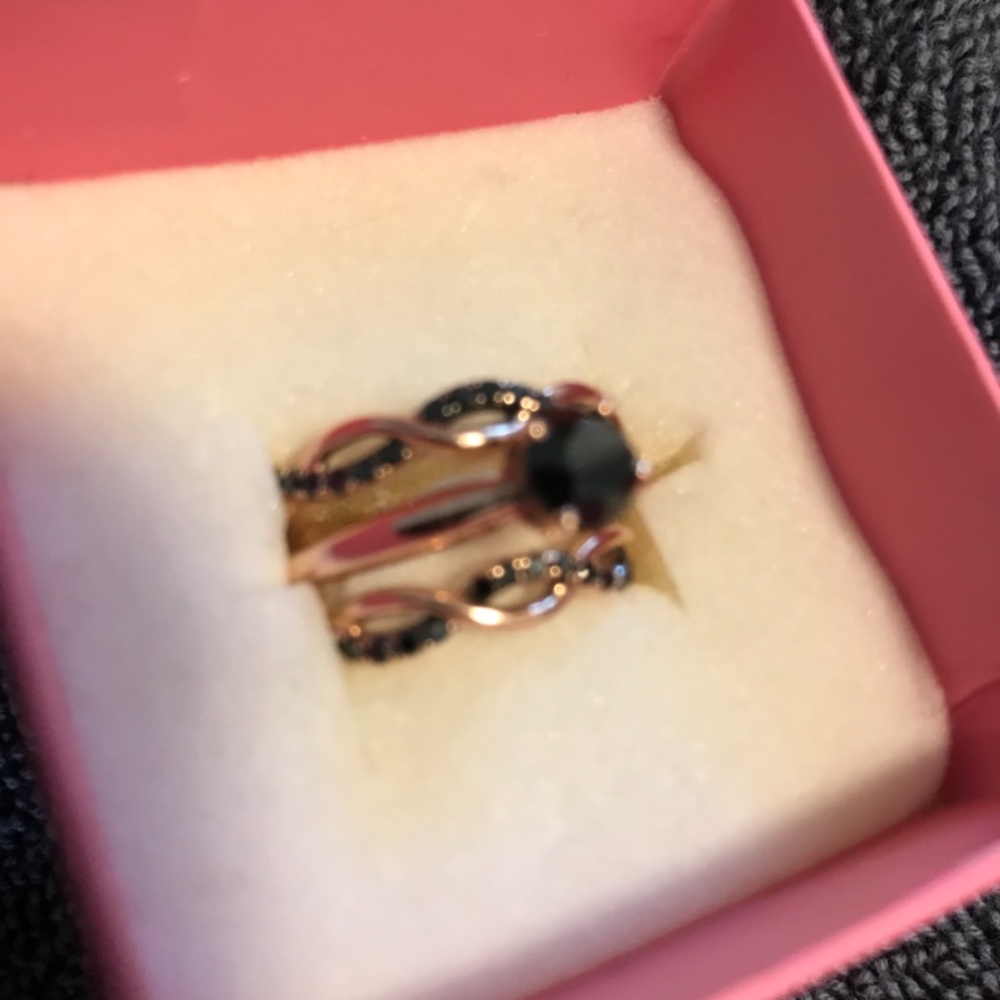 Wedding ring set - Picture 6 of 6